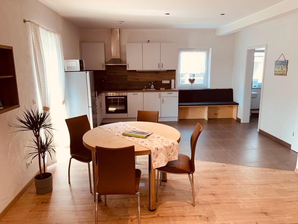 Ferienwohnung Bad Camberg - Apartment 3 Hoelzer Eksteriør billede